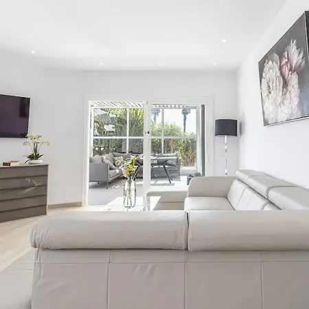 Altamira Lux El Duque * אדחה