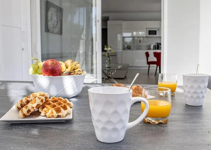 Altamira Lux El Duque アパート